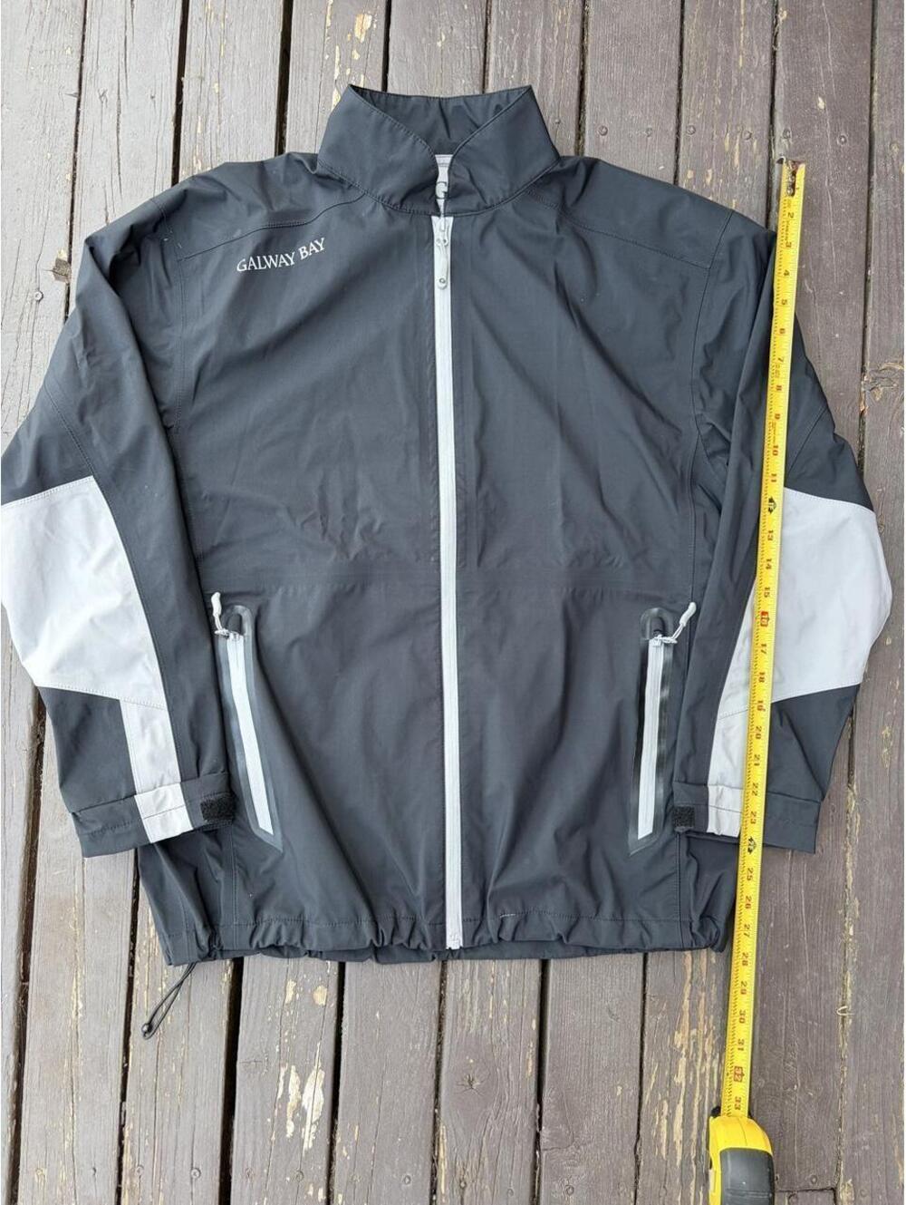 Men's Grey and Black Jacket